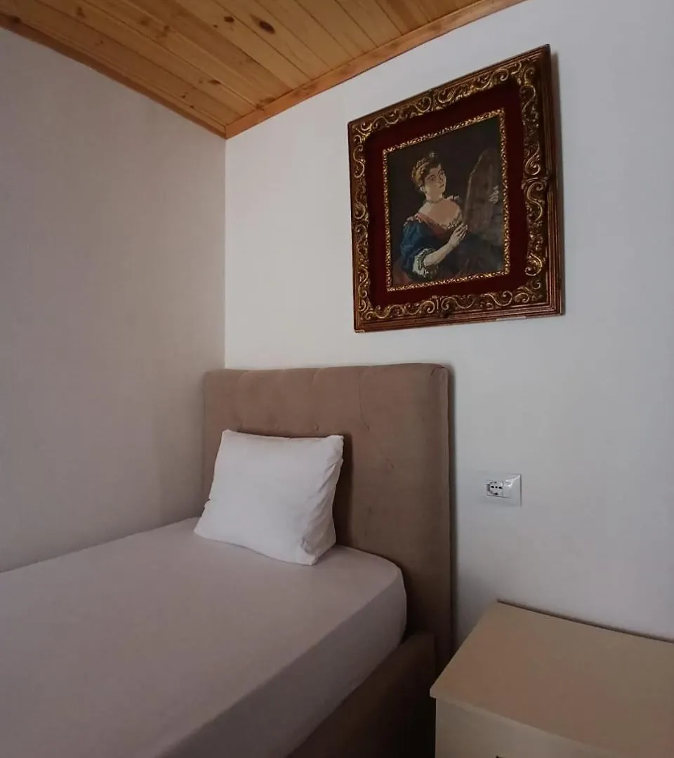 Villa Francesko Ksamil 0*,
