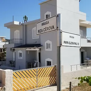Kleo Pensión
